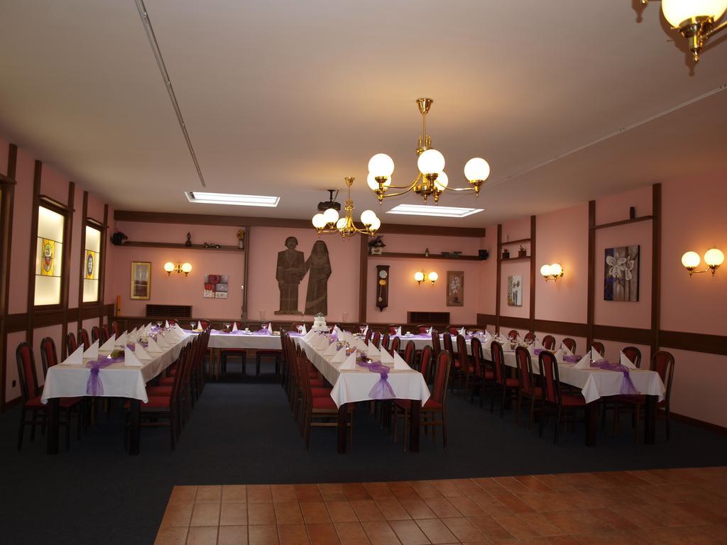 Hotel Hajcman Žďár nad Sázavou Екстериор снимка