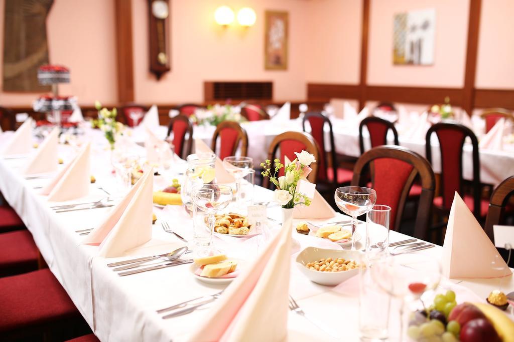 Hotel Hajcman Žďár nad Sázavou Екстериор снимка